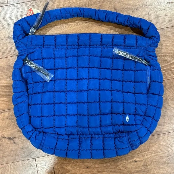 NWT Free People FP Movement Quilted Puffer Carryall Bag Tote Lapis Blue RARE - Picture 1 of 3